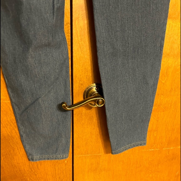 Hue pull on blue jeans soft and stretch size xl - Picture 5 of 6